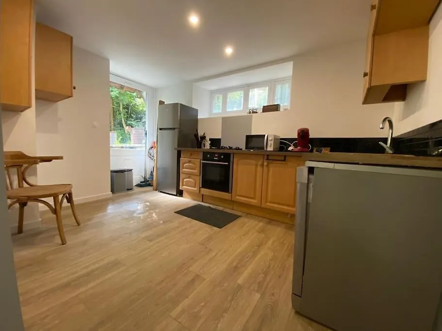 Apartment Charmante Maison A Saint Beron France