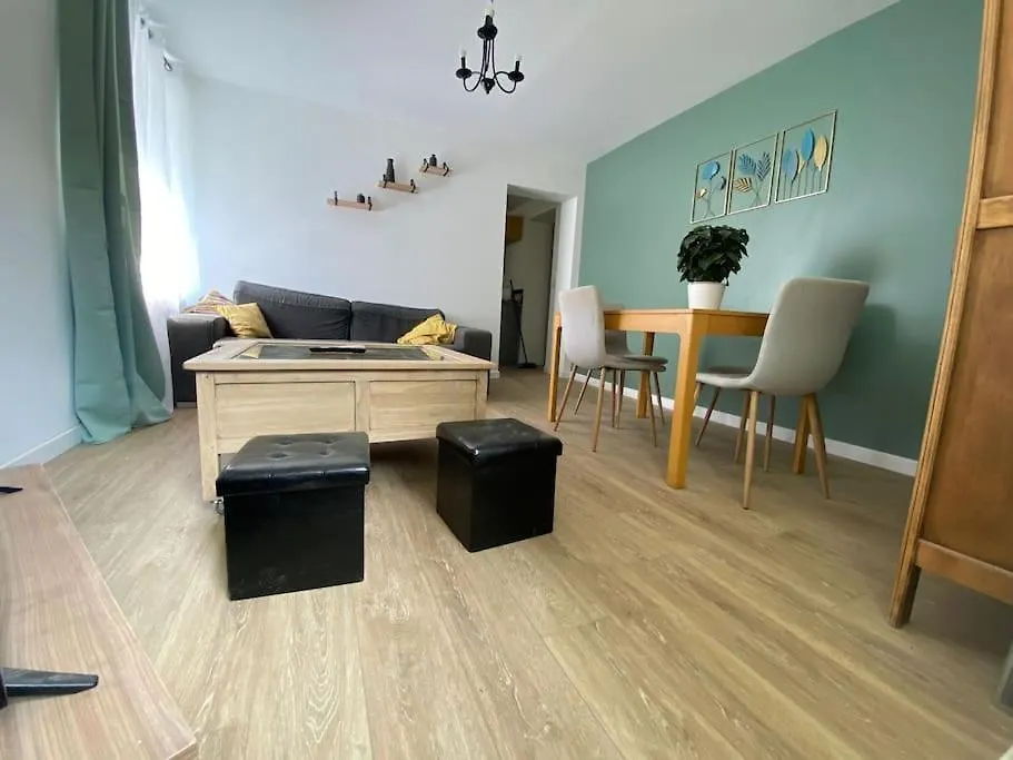 Apartment Charmante Maison A Saint Beron